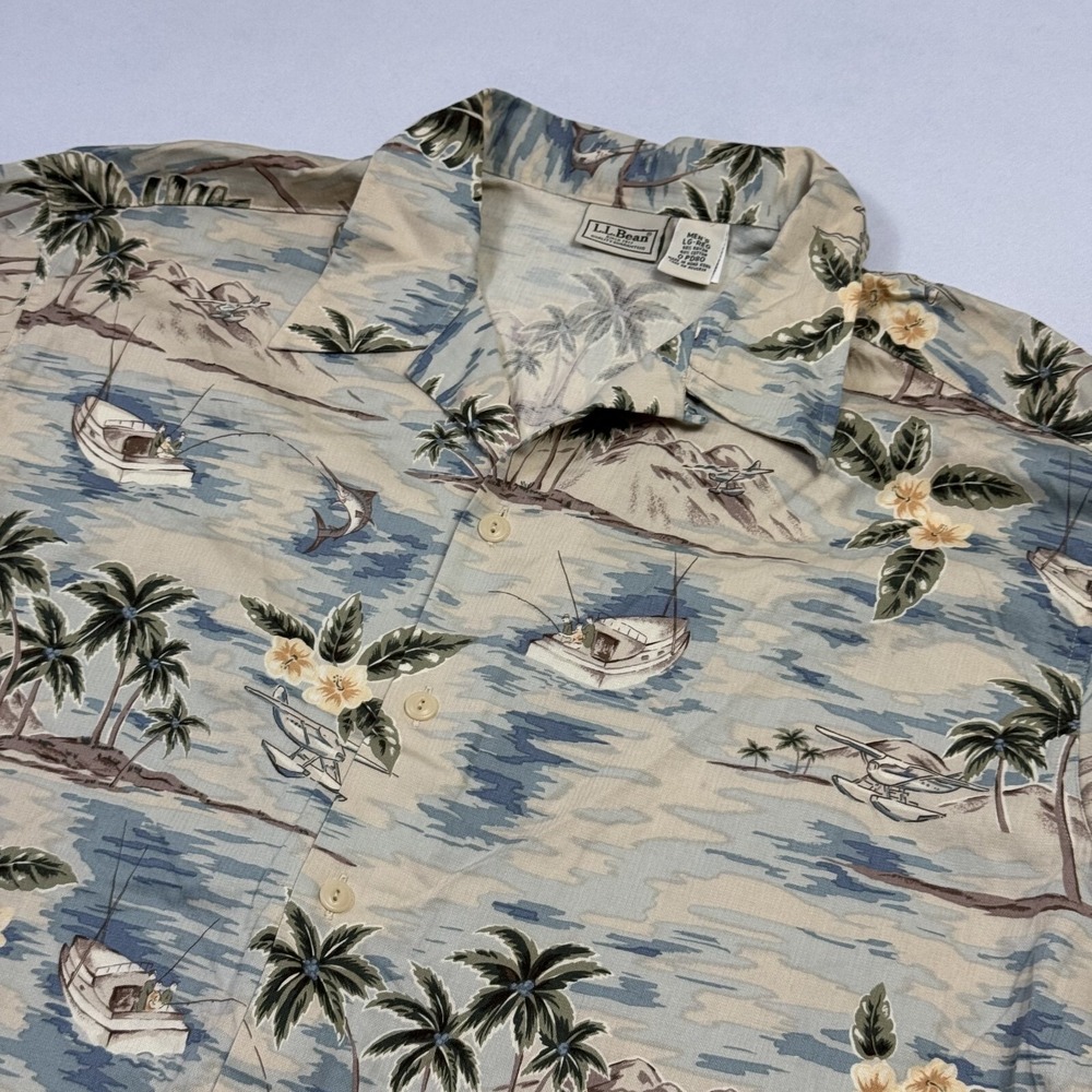 L.L. Bean Hawaiian Camp Shirt Aloha Island Life Rayon Cotton‎ Multicolor Men's L